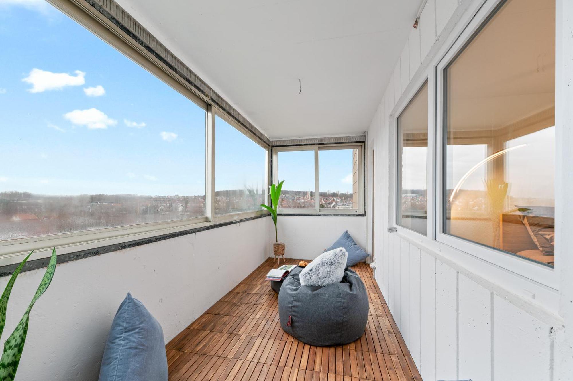 סינדלפינגן Neu: Stylische Suite Mit Ausblick מראה חיצוני תמונה